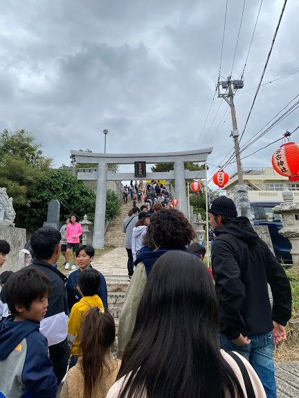 宮古神社の初詣に並ぶ参拝の行列（2023年当時）