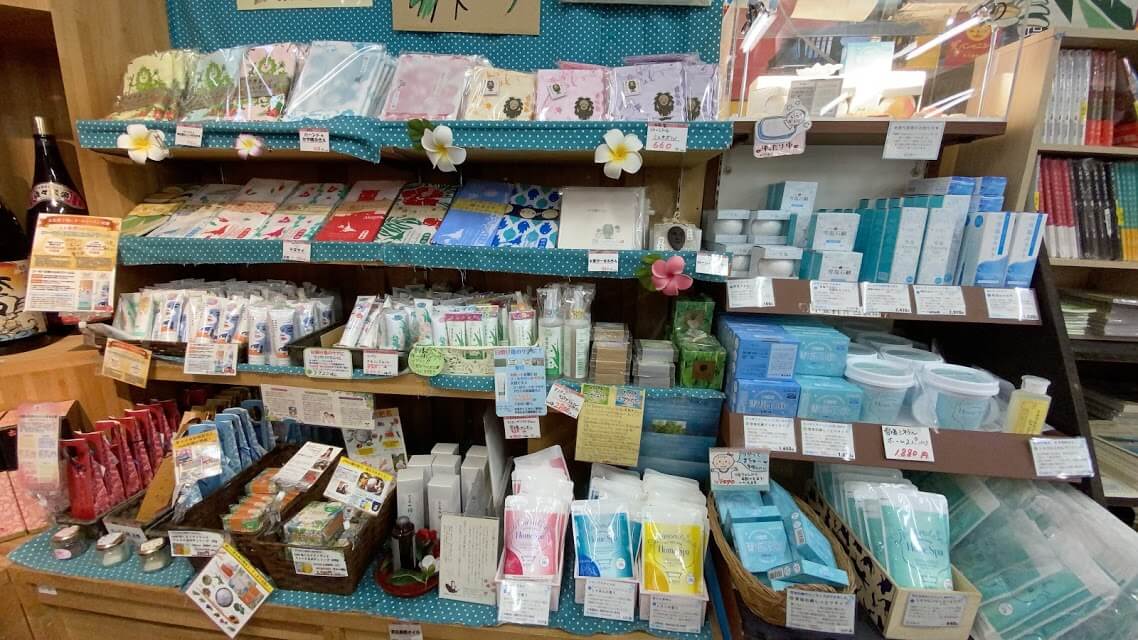 島の駅みやこの雑貨コーナー